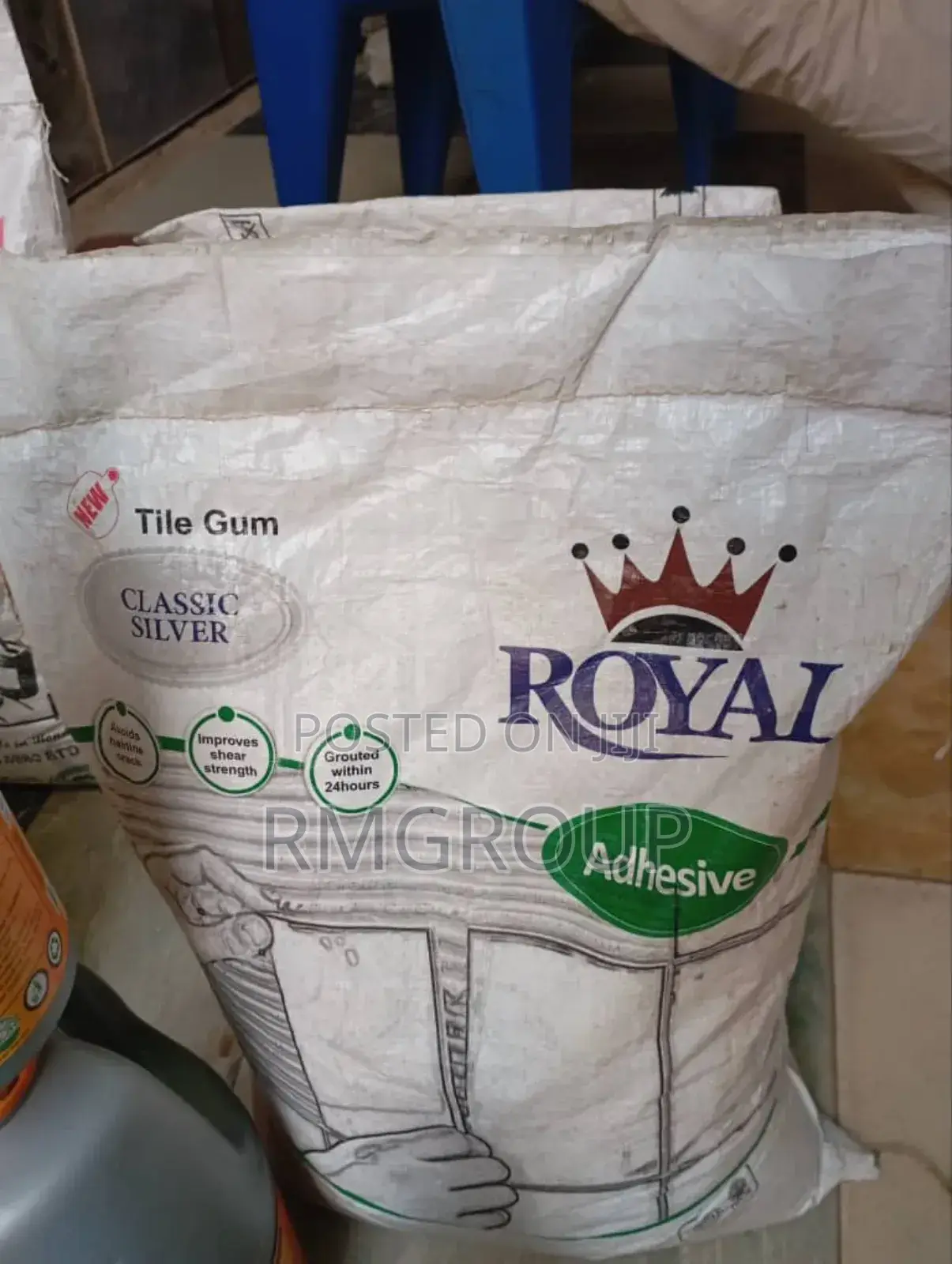 Royal Tile Gum