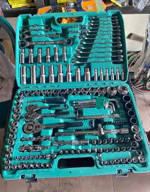 Mechanics Tool Set 151pcs