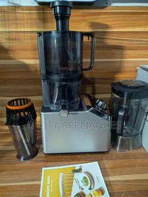2in1 Hurom Slow Juicer With Blender