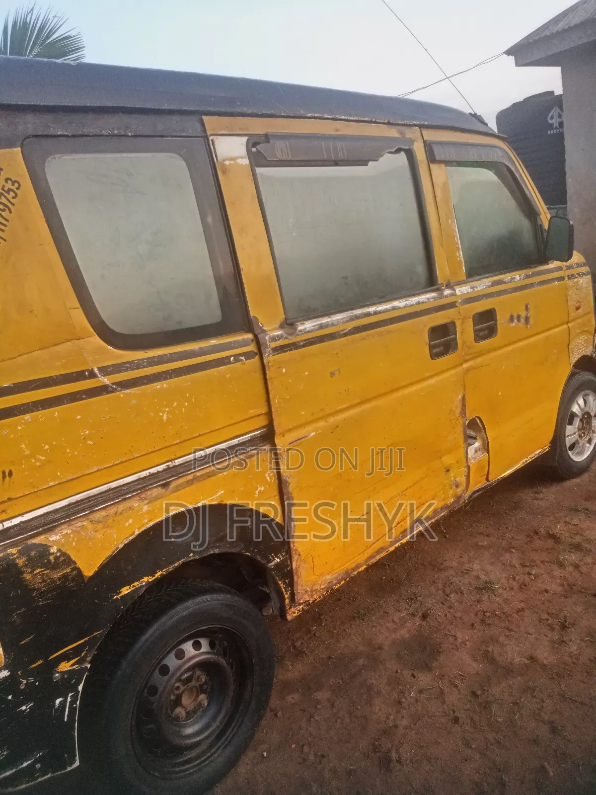 Suzuki Every 2005 Yellow