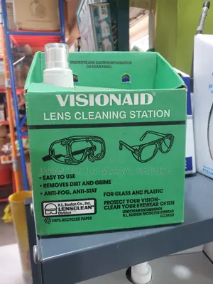 Lens Cleaning Station Wipes Eye