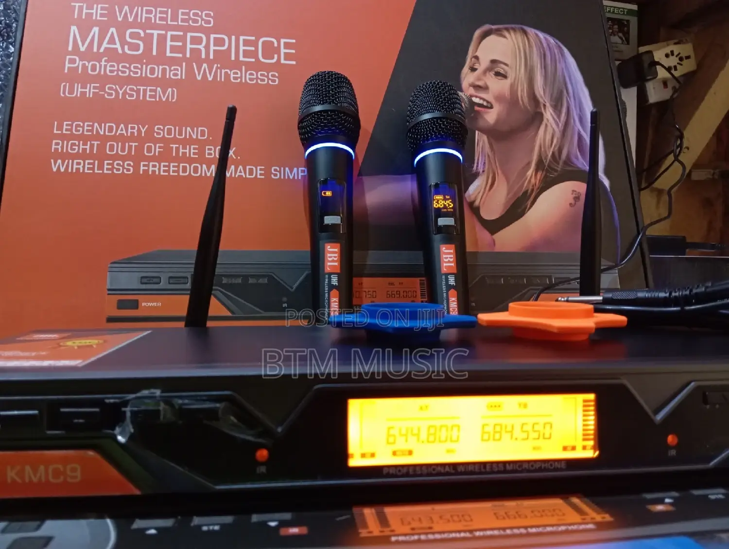 Microphone