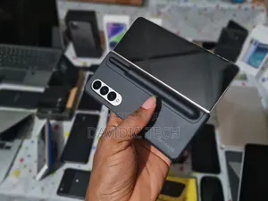 Samsung Galaxy Z Fold4 256 GB Rose Gold