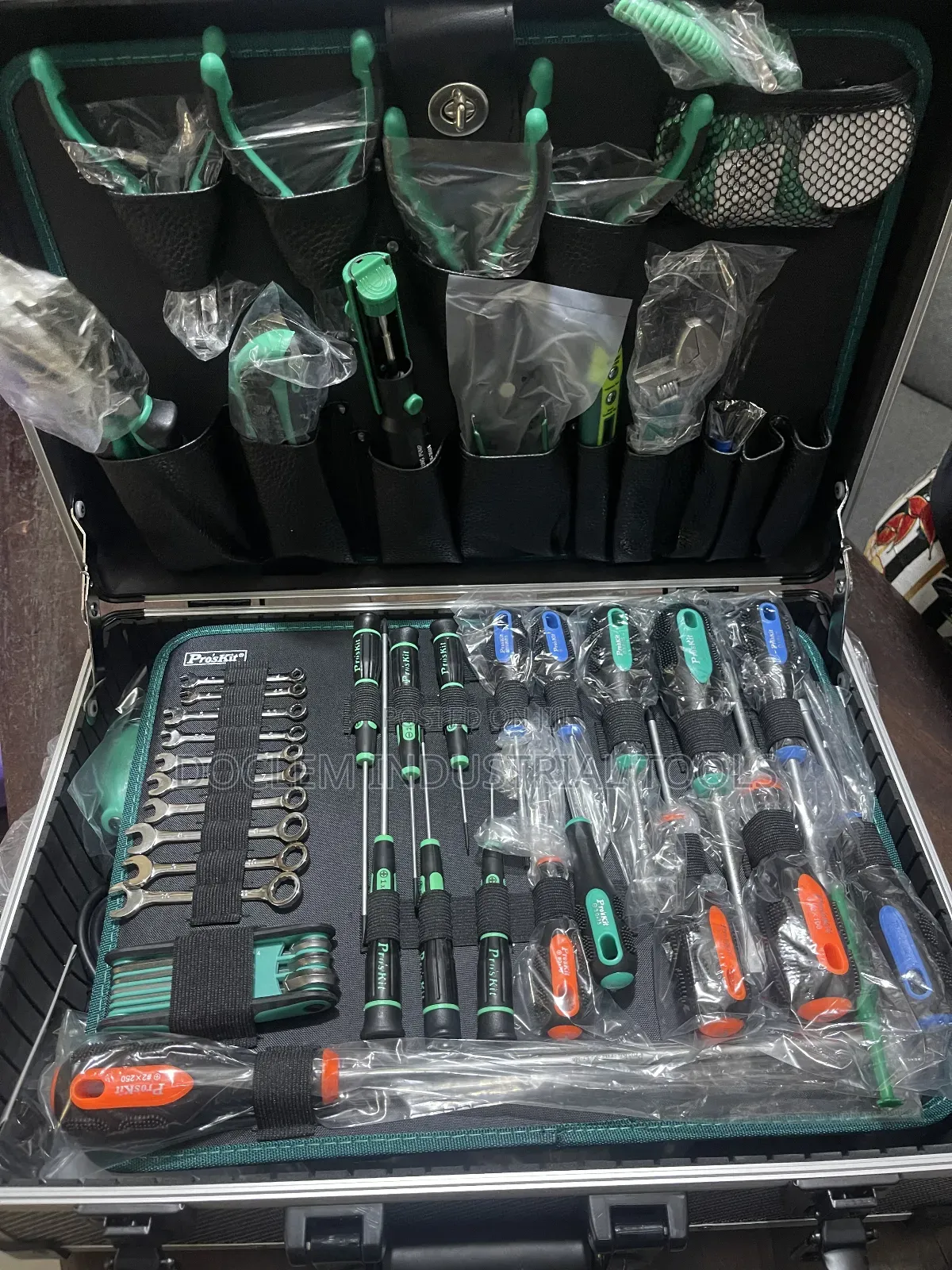 Electronic Pros_kit Tools Set