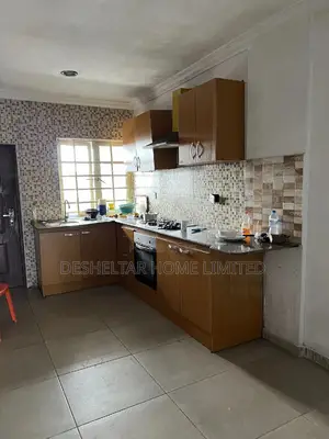 3bdrm Shared Apartment in Tpdc Building, Chevron for rent