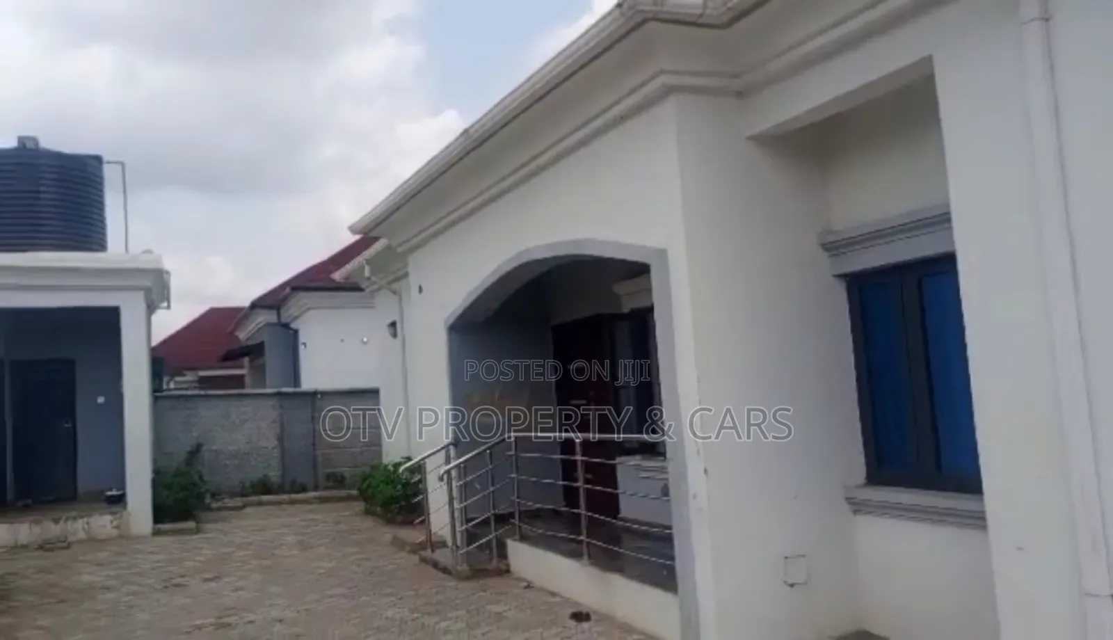 Furnished 3bdrm Bungalow in Gwarinpa for sale