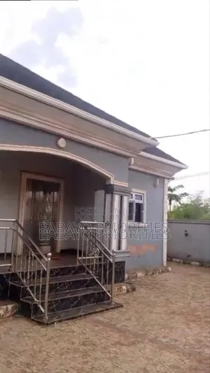 Photo - 7bdrm Block of Flats in Benin City for sale