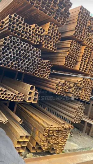 Photo - Milsteel and Galvanized Pipe