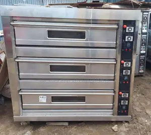 3 Deck 9 Trays Industrial Gas Oven
