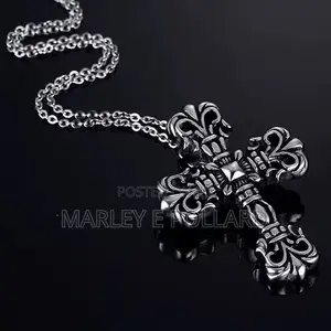 Photo - Cross Piece Silver Stainless Steel Necklace Chain