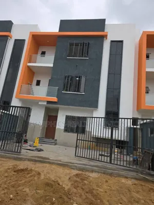 4bdrm Duplex in Ogudu GRA for sale