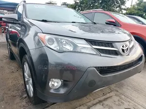 Toyota RAV4 Limited 4dr SUV AWD (2.5L 4cyl 6A) 2014 Black