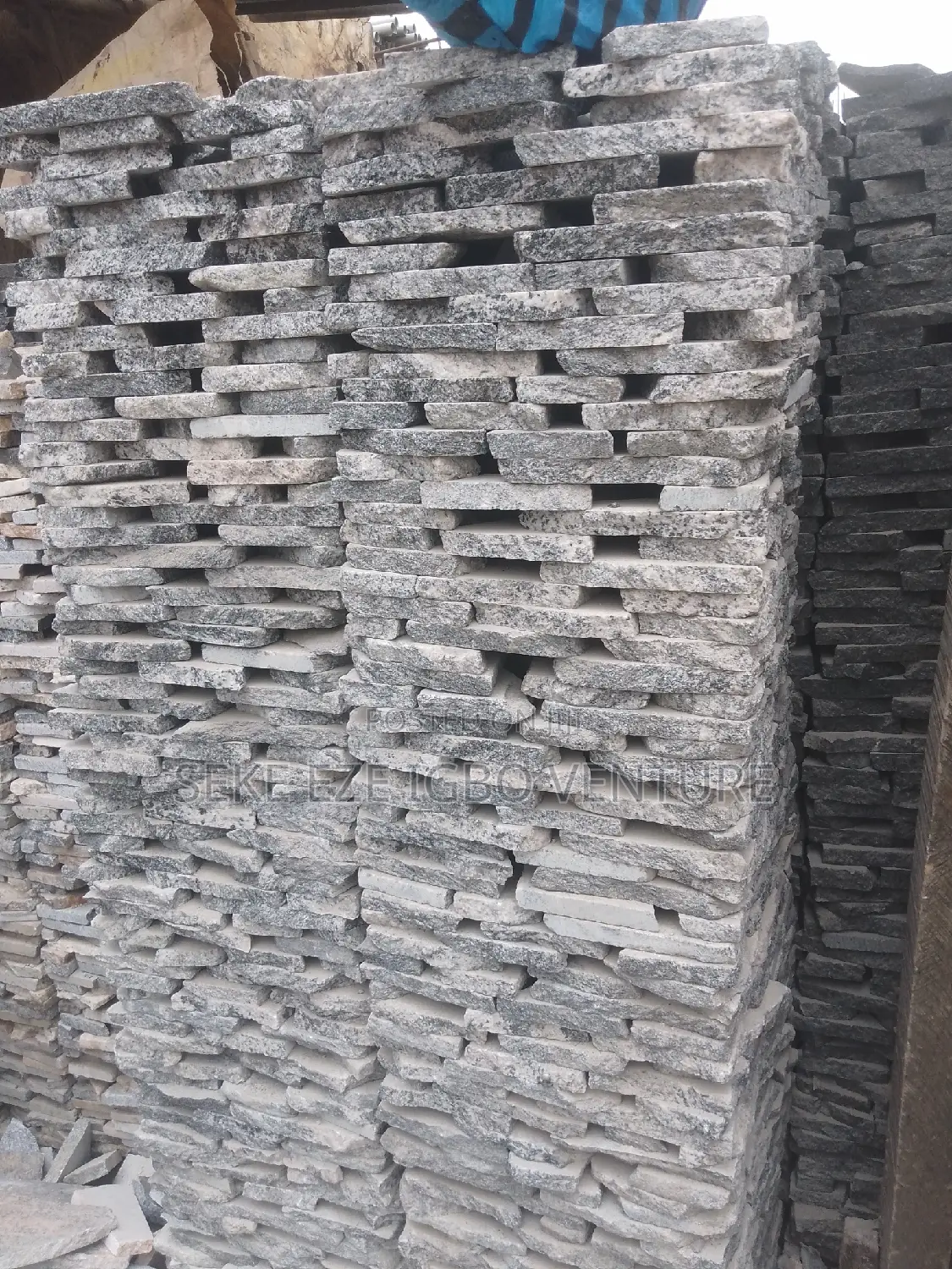 Wall Stone Tiles