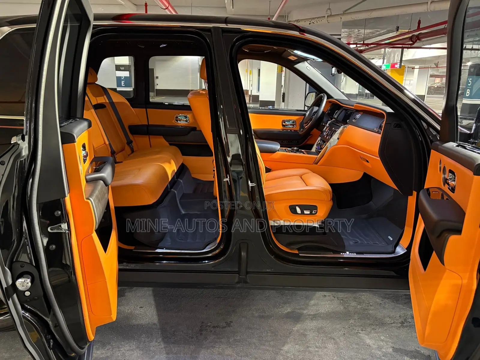 Rolls-Royce Cullinan Sport Utility 2023 Black