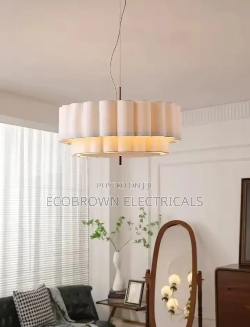 Modern Pendant Design for Island Dining and Kitchen Space
