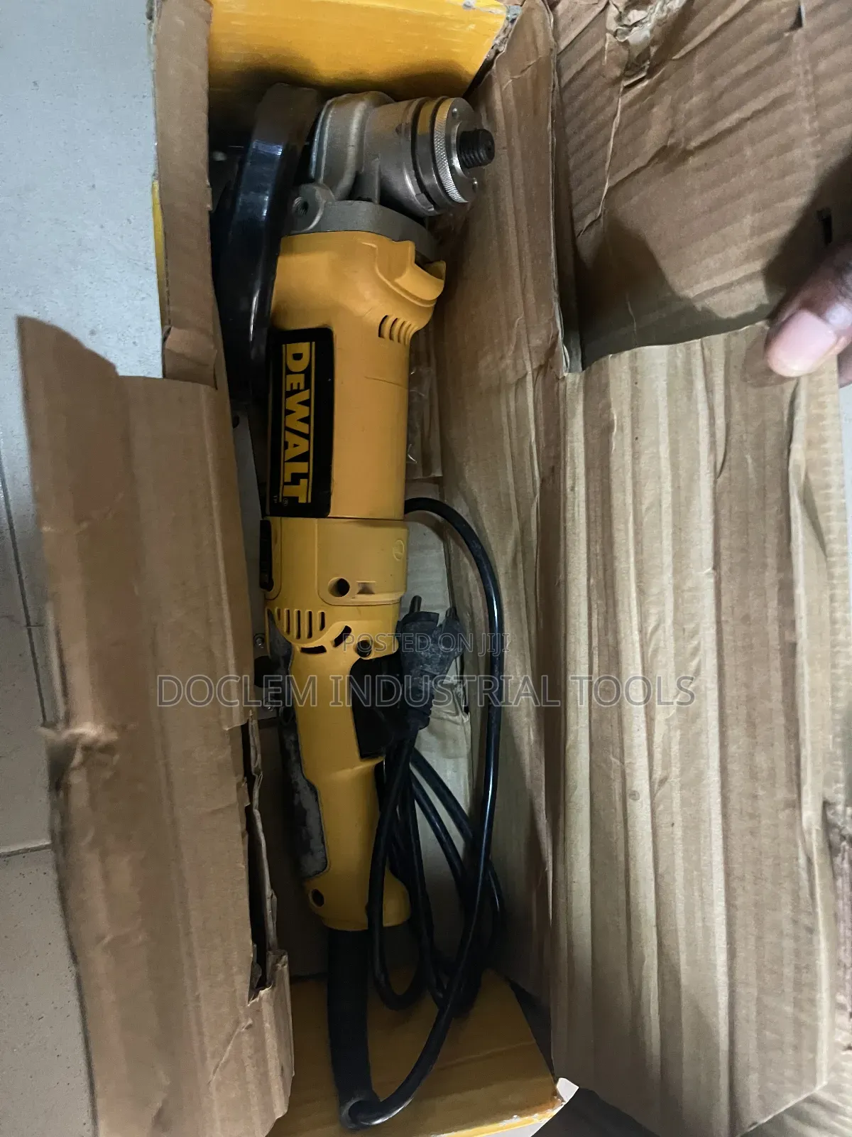 Dewalt Filling Machine