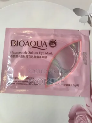 Photo - Lip Mask and Eye Mask