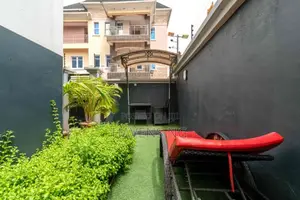 Exquisite 4-Bedroom Apartment