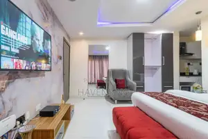 Exquisite 4-Bedroom Apartment