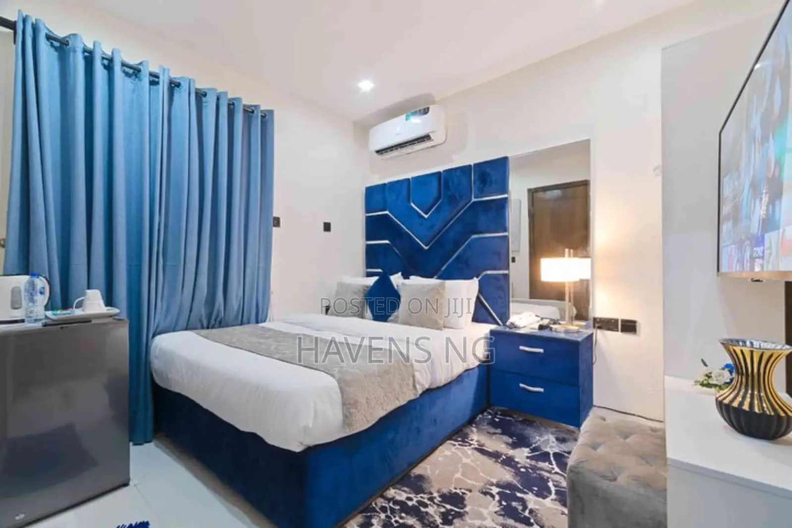 Exquisite 4-Bedroom Apartment