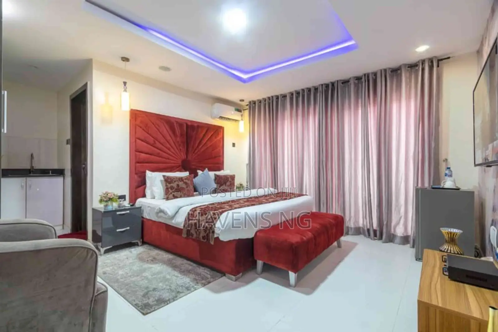 Exquisite 4-Bedroom Apartment
