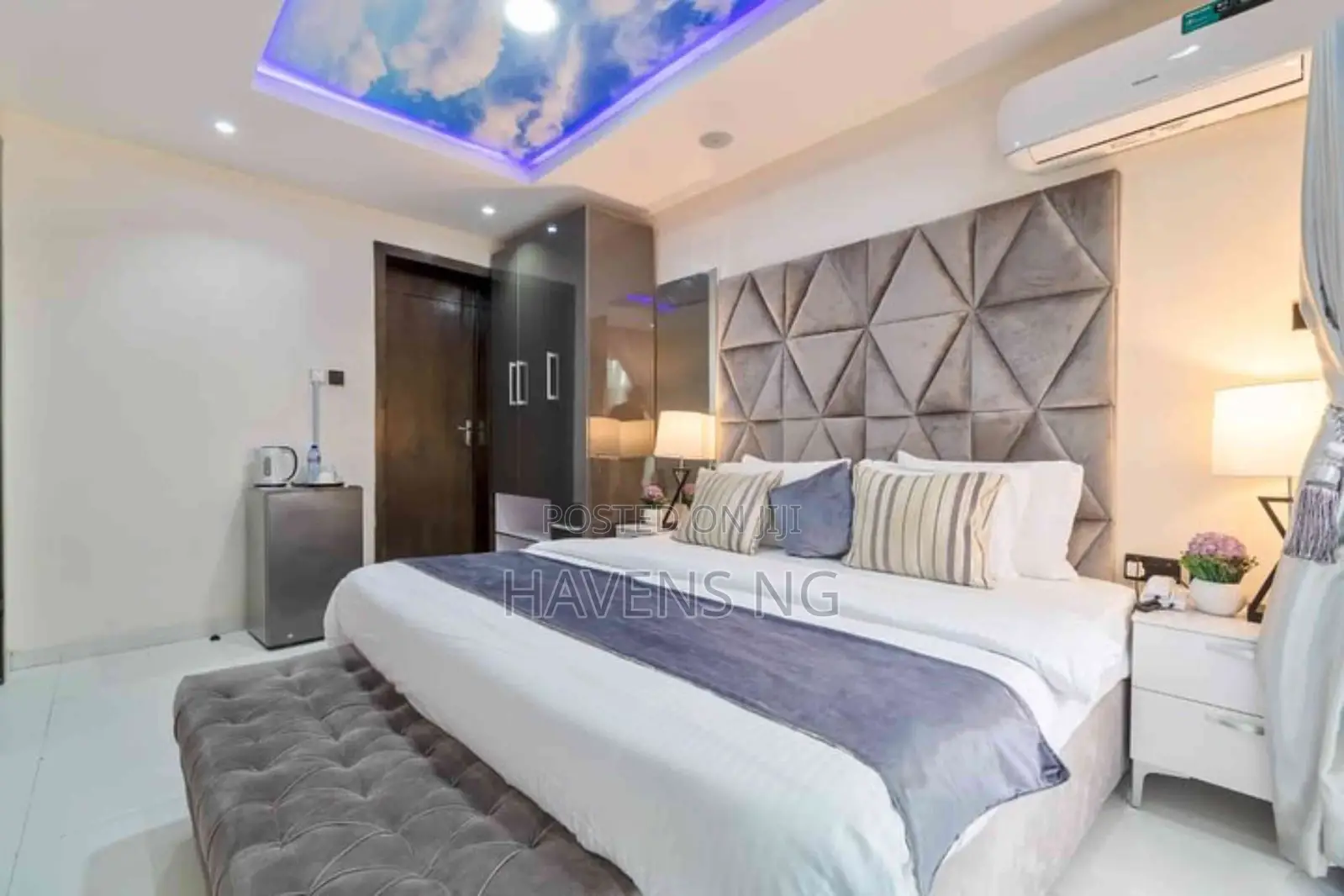 Exquisite 4-Bedroom Apartment