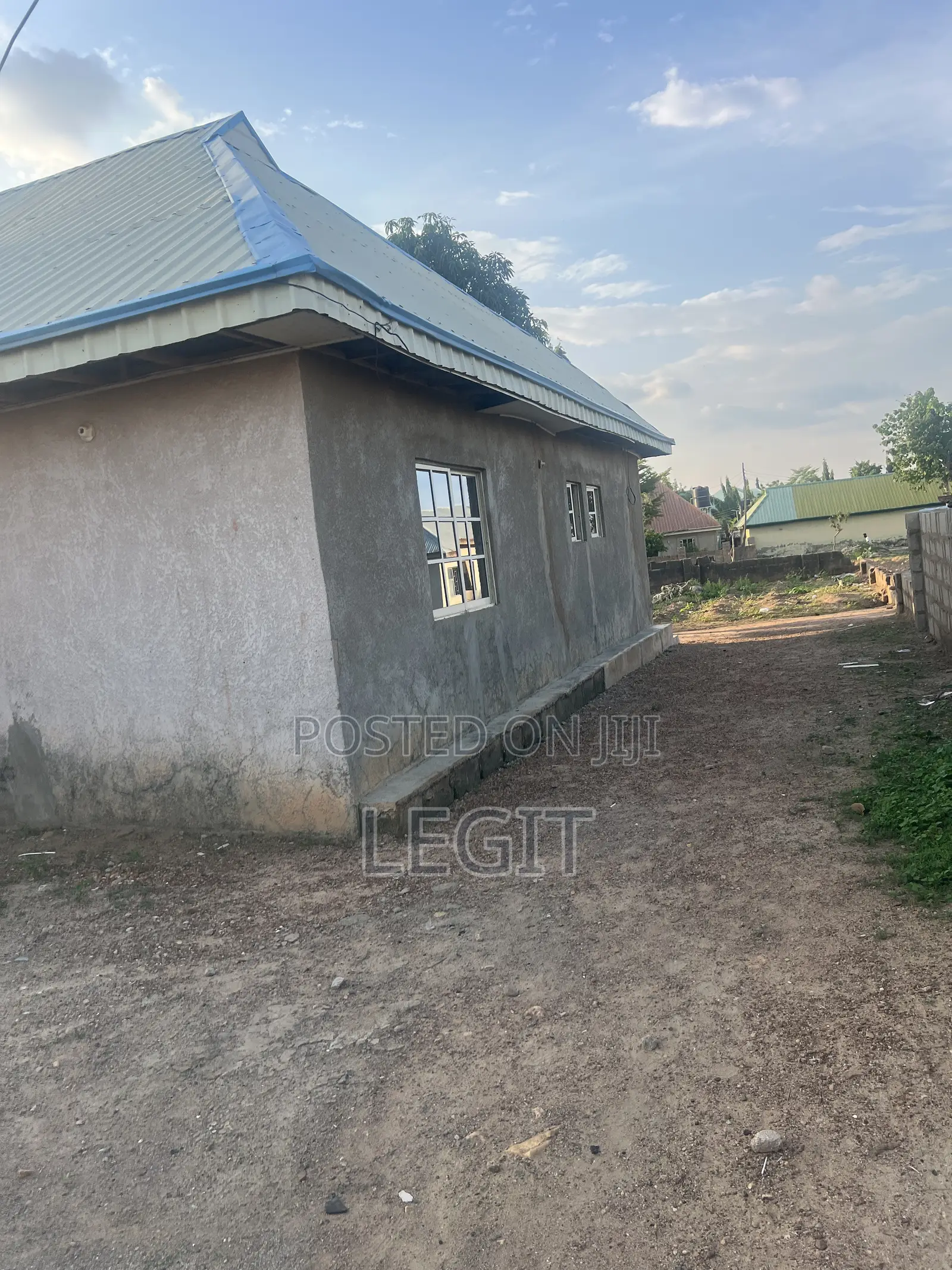 3bdrm Bungalow in Minna for sale