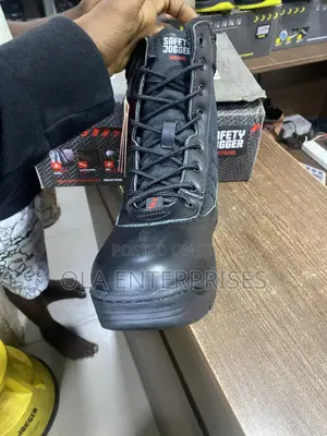 Safety Jogger Work Boot