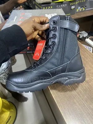 Safety Jogger Work Boot