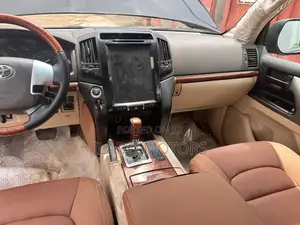 Toyota Land Cruiser 2014 Black