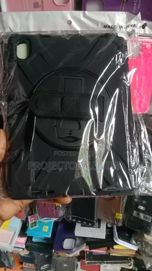 iPad 10th Gen Otterbox Pouch