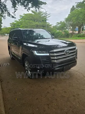 New Toyota Land Cruiser 2023 Black