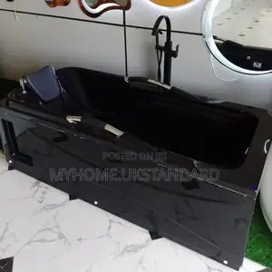 Luxury England Bathtub Black (Side)