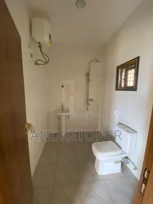 4bdrm Townhouse / Terrace in FHA for rent