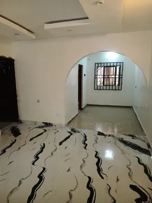 3bdrm House in Airport Road,Benin for rent