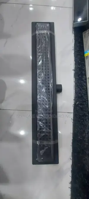 60cm Floor Drainer Side Exit Black