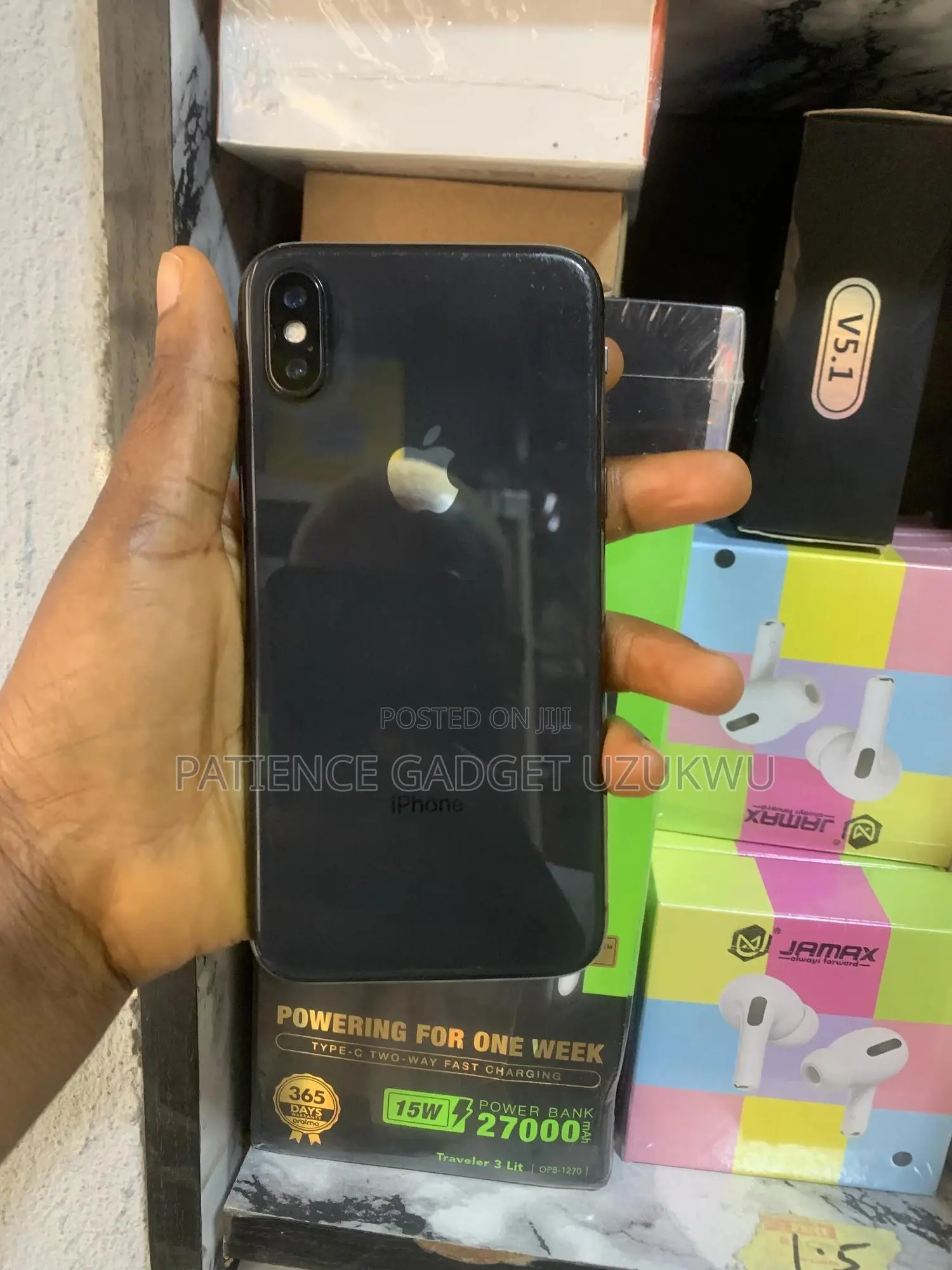 Apple iPhone X 64 GB Black