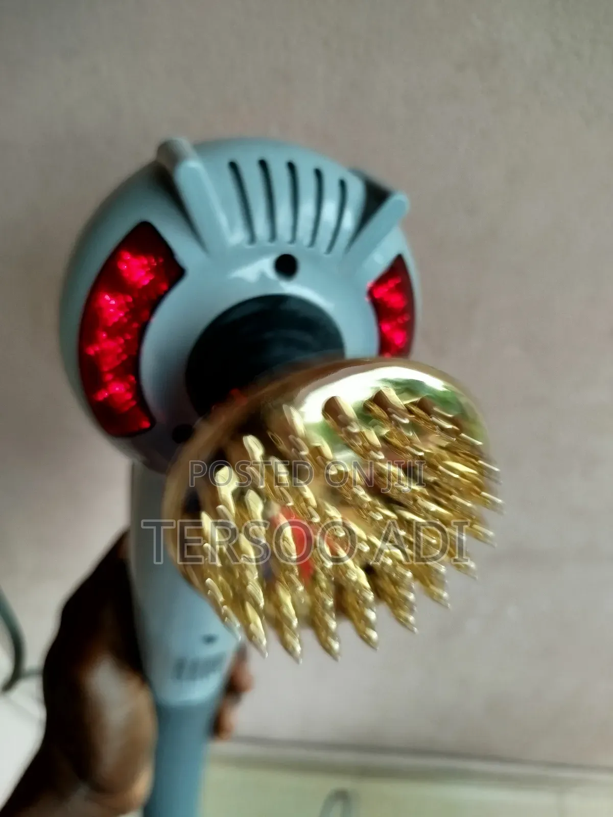 Squirrel Massager
