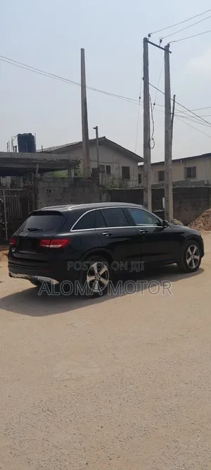 Mercedes-Benz GLC-Class 2017 Black