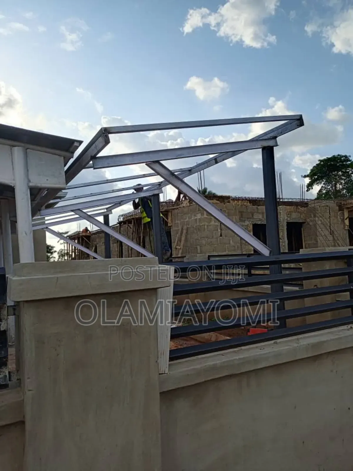 Solar Panels Shade System for House
