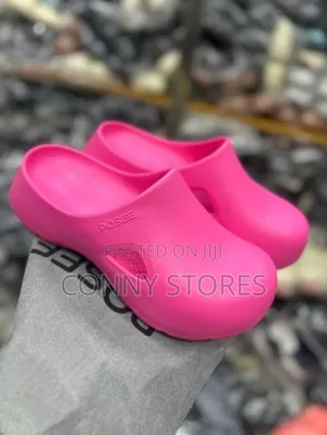 Quality and Authentic Posee Slides