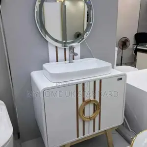 Special Royal Cabinet With Mirror
