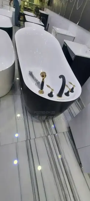 Executive England Bathtub