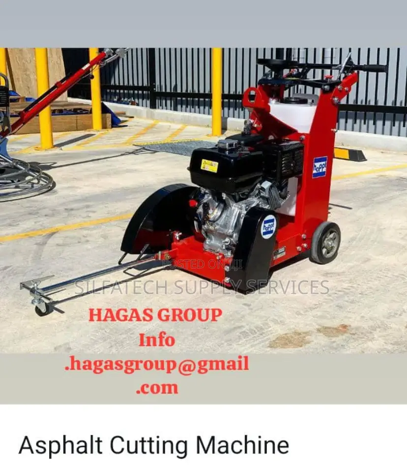 Asphalt Cutting Machine