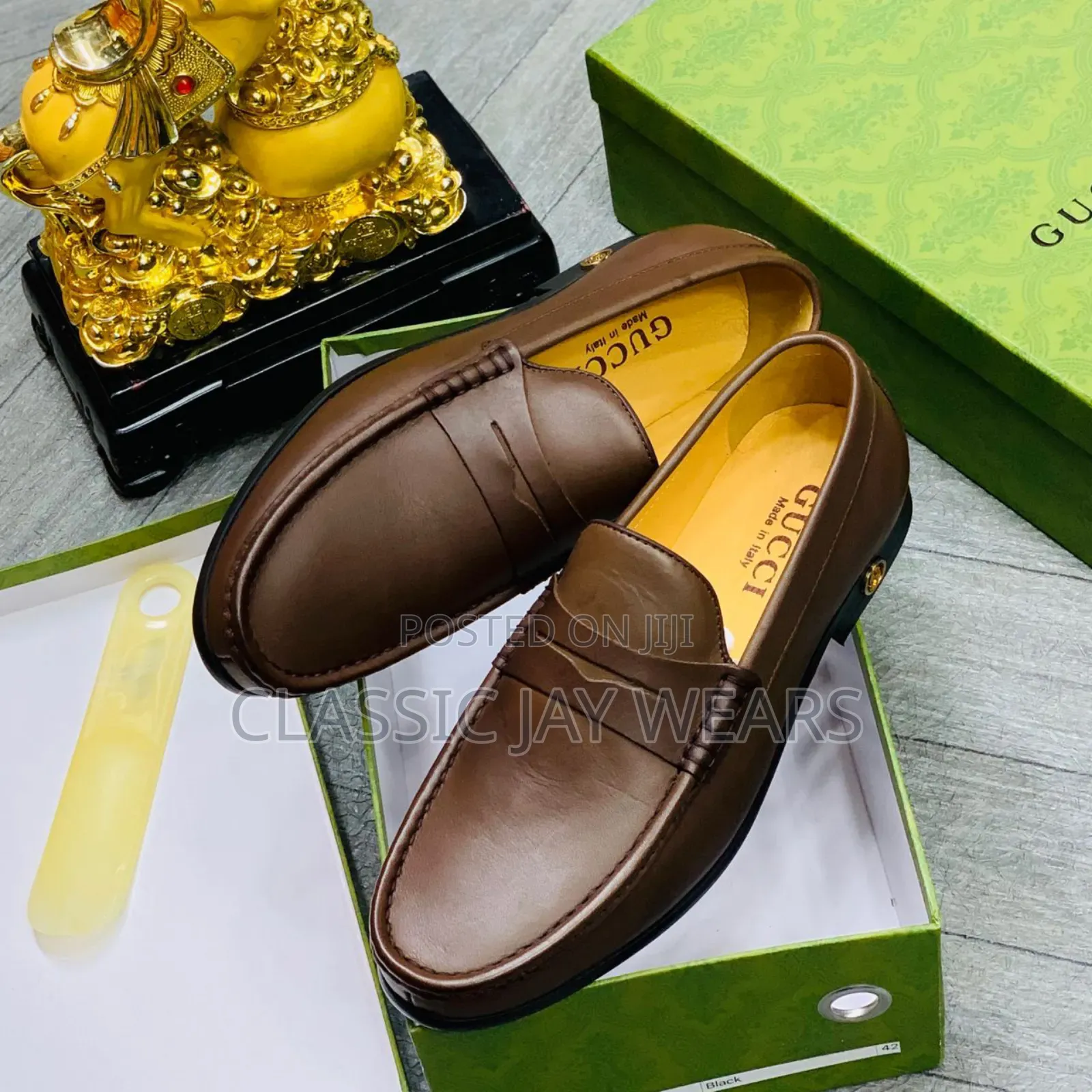 Plain Mature Leather Shoe