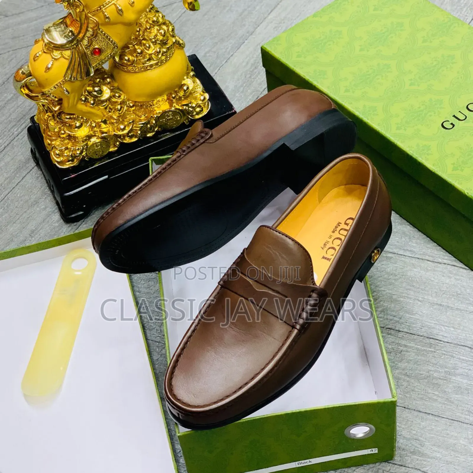 Plain Mature Leather Shoe