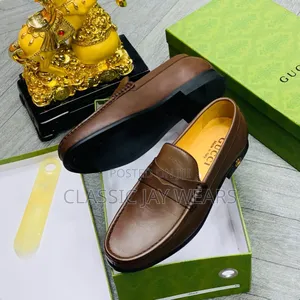 Plain Mature Leather Shoe