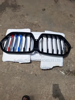 G06 Front Grille