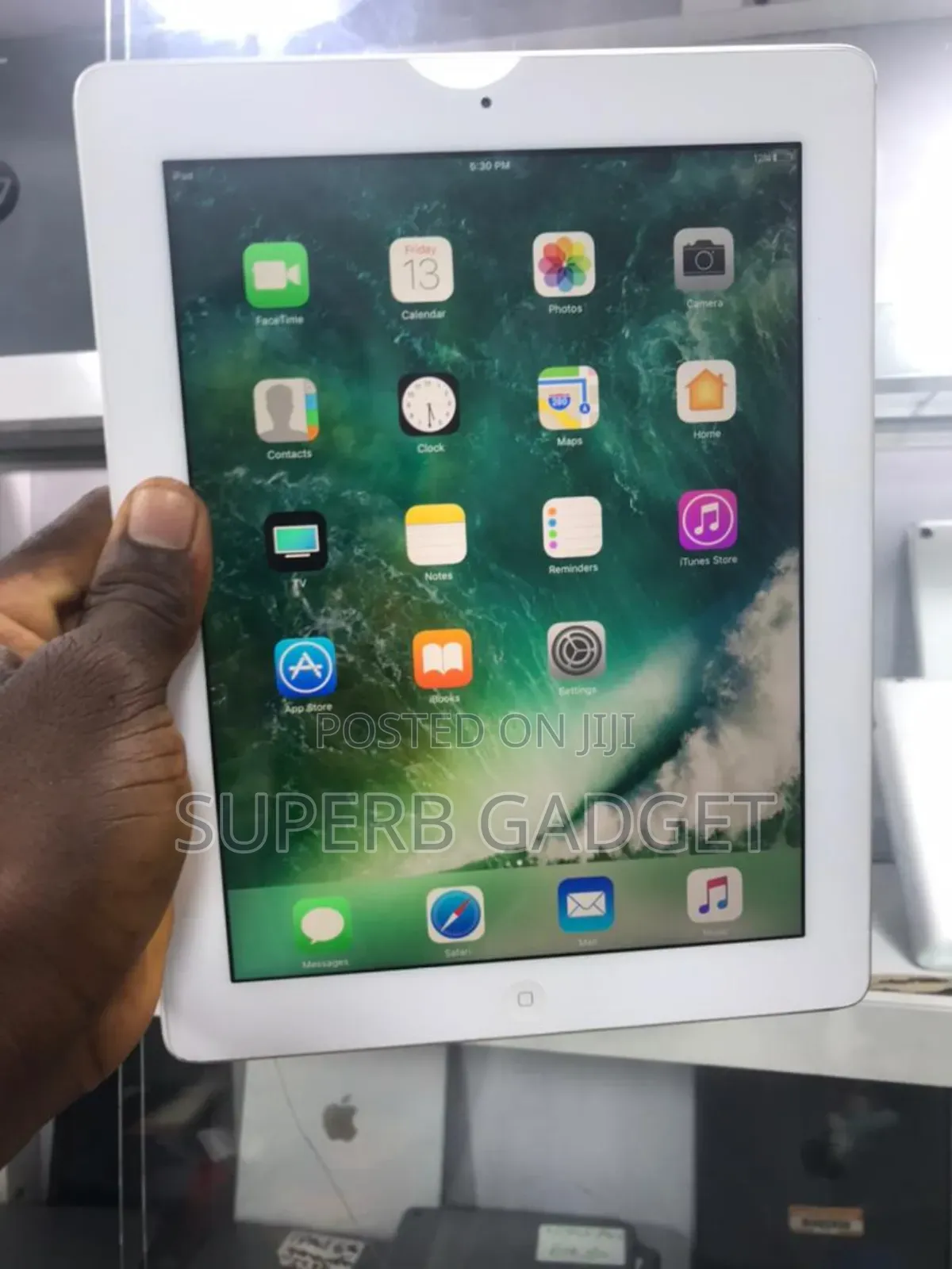 Apple iPad 4 Wi-Fi 16 GB Silver