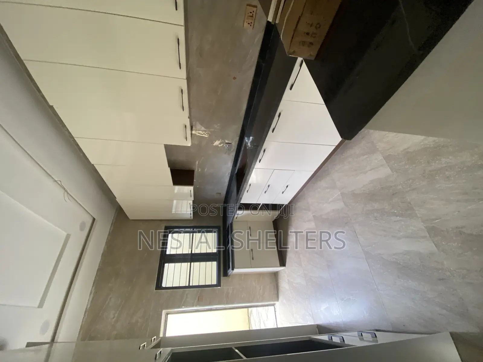 4bdrm Townhouse / Terrace in Jahi Gilmore for rent